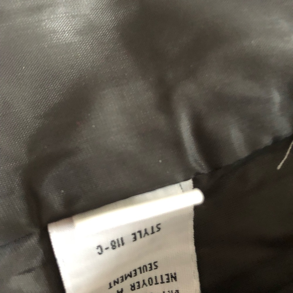 Puffer Vest - Picture 2 of 10